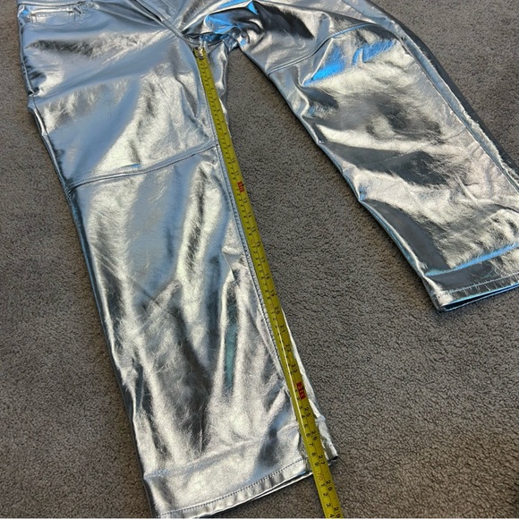 GAP Metallic Silver High Rise Vegan Faux Leather Cheeky Straight Pants Sz 16 - Picture 4 of 10